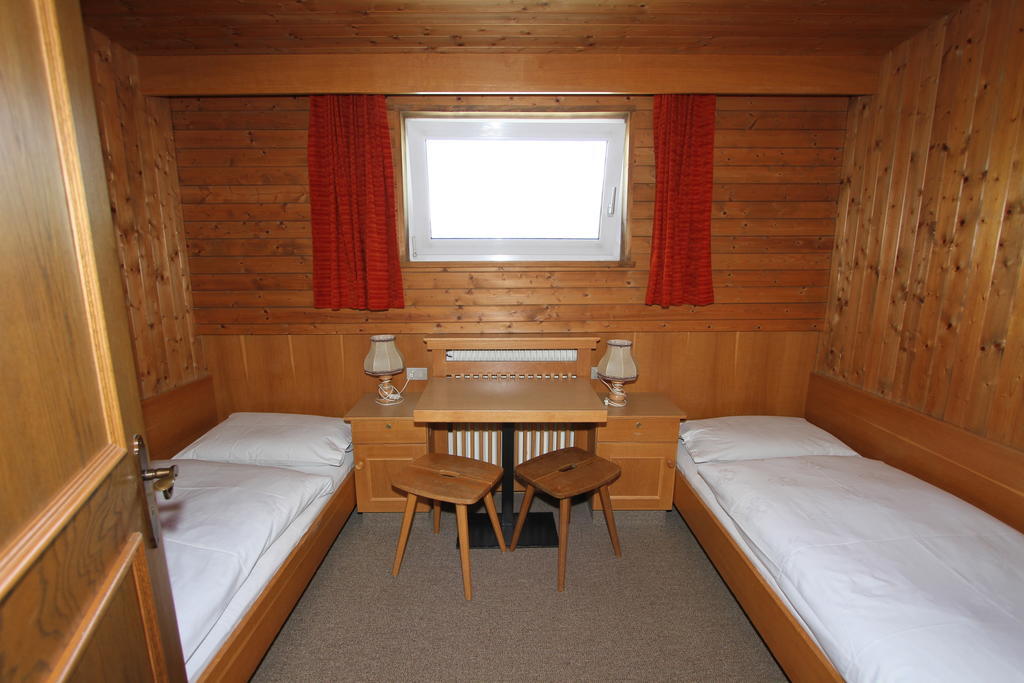 Hôtel Garni Bergsteiger à Sexten Chambre photo