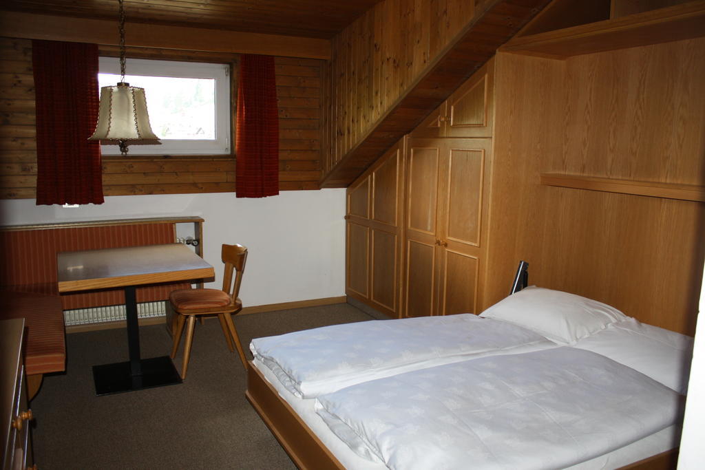 Hôtel Garni Bergsteiger à Sexten Chambre photo